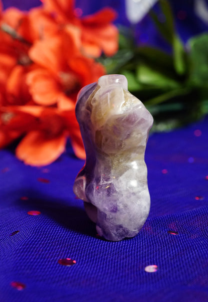 Crystal Gift Set | Tiger's Eye Cat, Opalite Dog, Dream Amethyst Man, Green Dot Jasper Mushroom, Red Jasper Moon, Black & Blue Skull